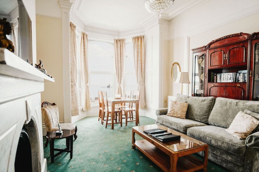 The Town House Premium Apartment, 2 Bedrooms, Sea View 17