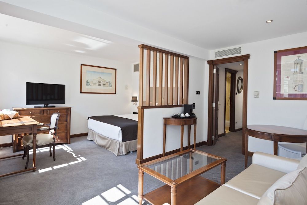 Melia White House Apartments Studio 3