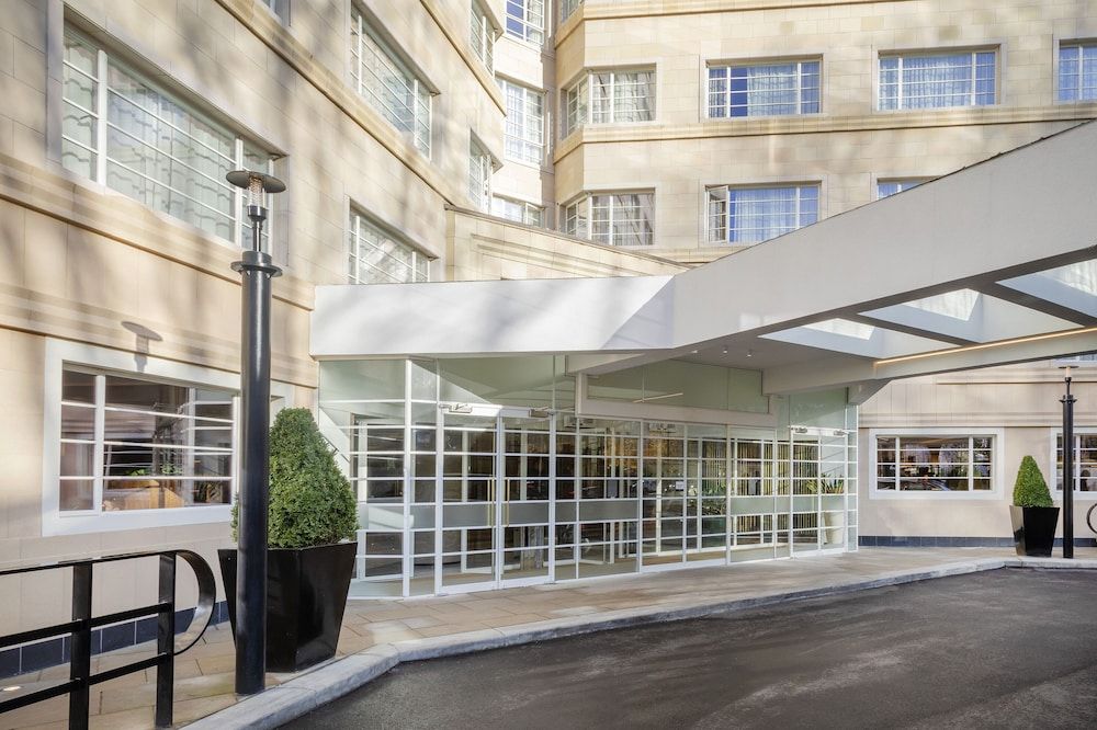 undefined Melia White House Apartments 2