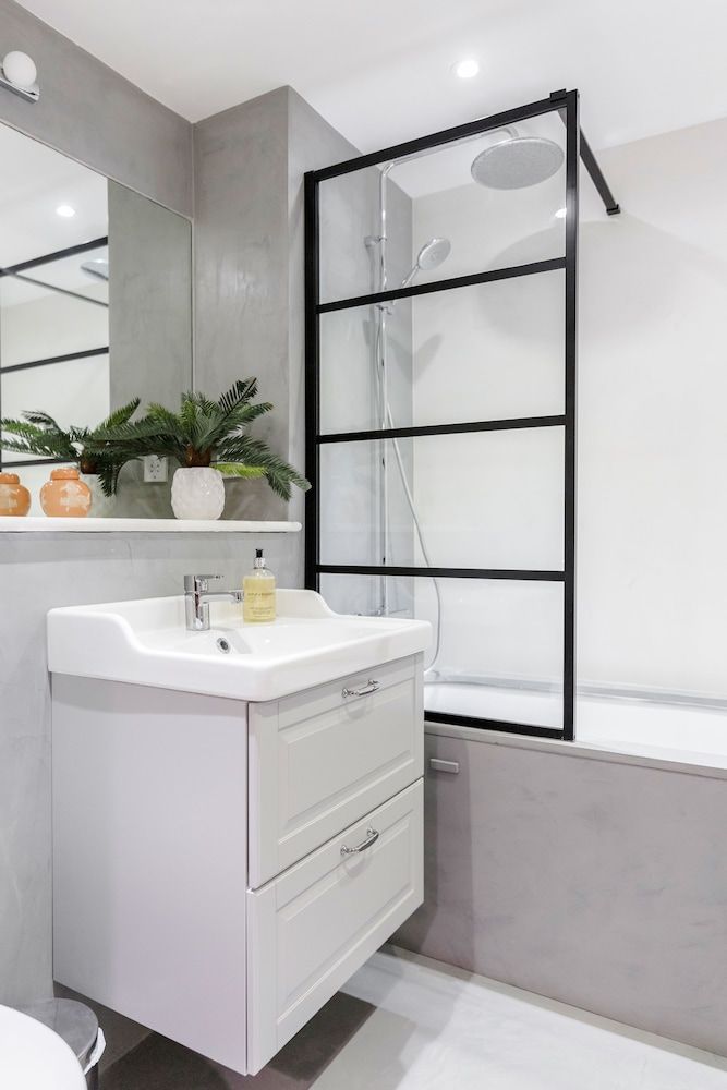 The Bateman's Shoreditch 2 Bed Flat by BaseToGo Apartment, 2 Bedrooms 12