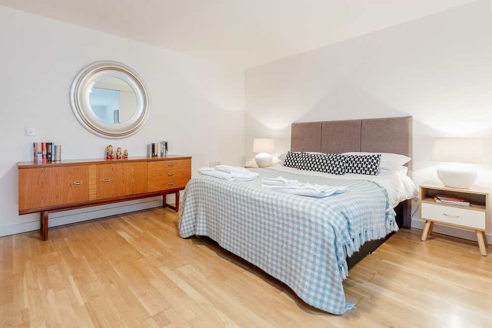 The Bateman's Shoreditch 2 Bed Flat by BaseToGo Apartment, 2 Bedrooms 5