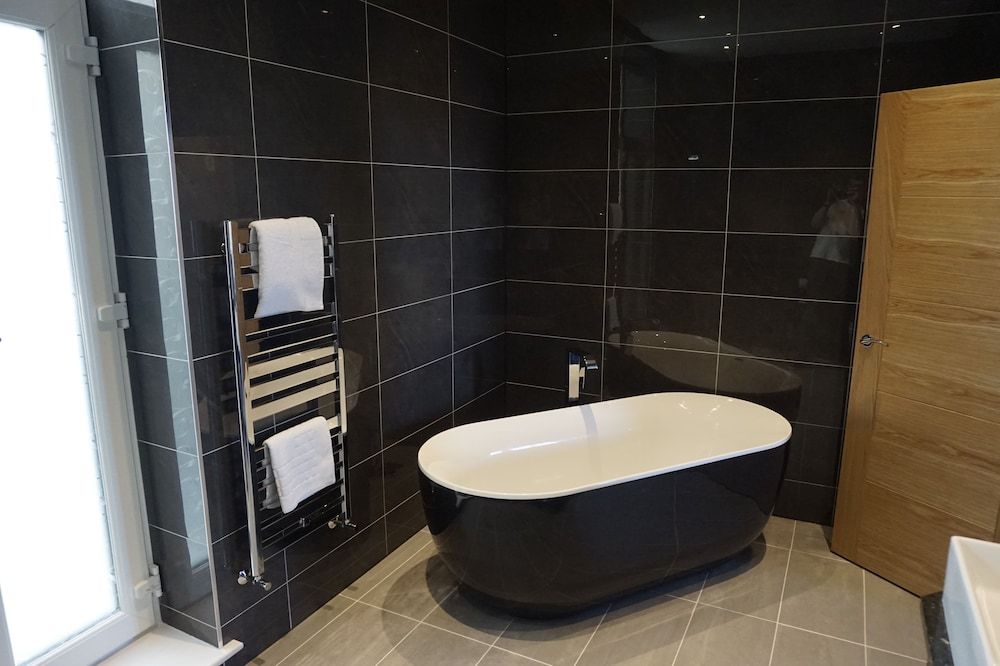 Halvard Hotel Junior Suite, 1 King Bed, Beach View 5