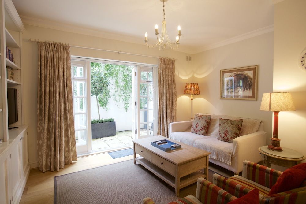 A Place Like Home - Two Bedroom Flat near Gloucester Road Apartment, 2 Bedrooms, 2 Bathrooms 2