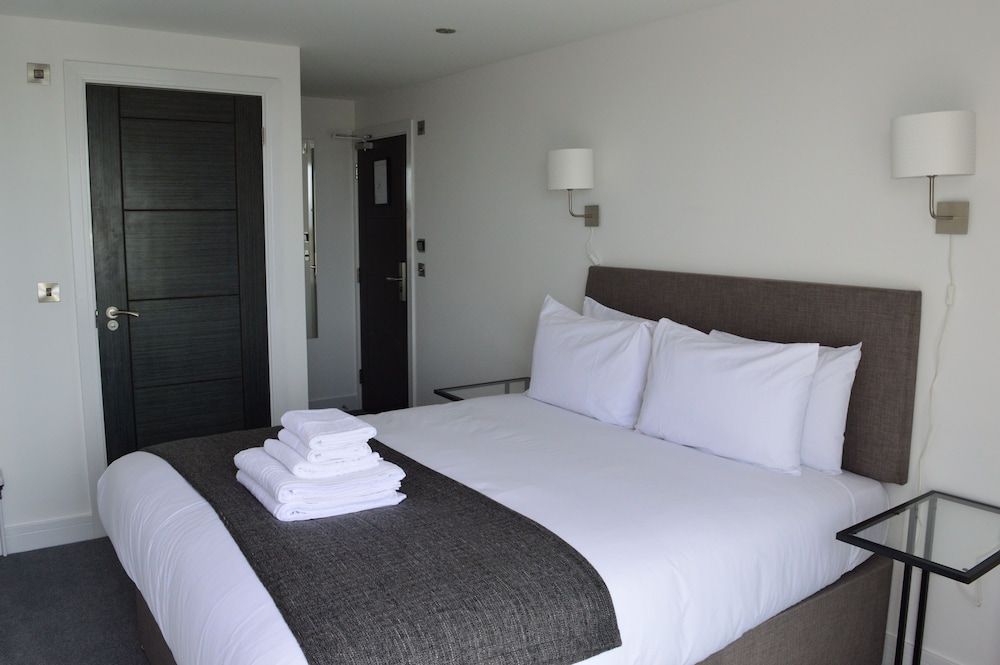 Q8 Boutique Hotel Standard Double Room, 1 Double Bed 3
