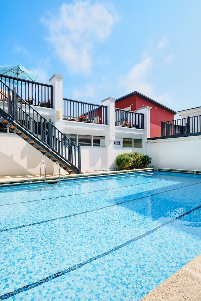 undefined Kilbirnie Hotel 4
