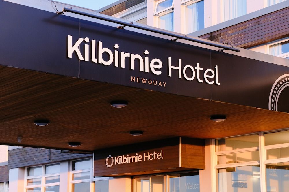 undefined Kilbirnie Hotel