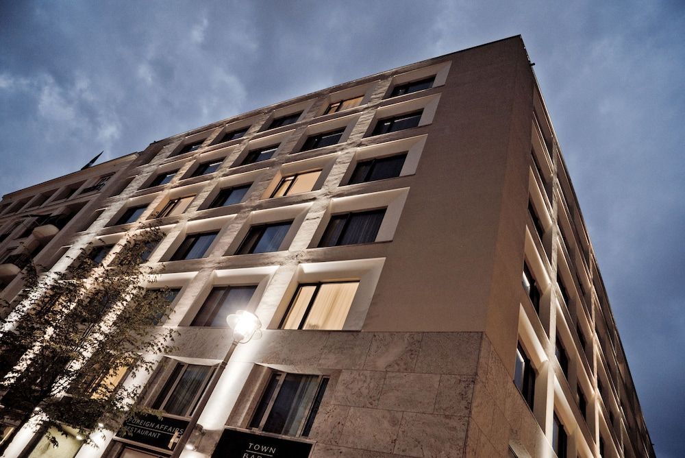 undefined ARCOTEL John F Berlin 2
