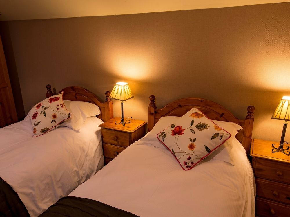 The Barrel Inn Standard Twin Room, Ensuite