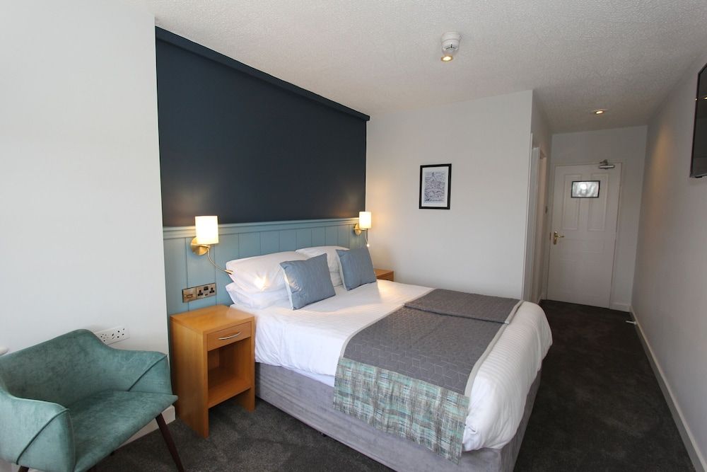 Nanhoron Arms Hotel Double Room, Ensuite 2