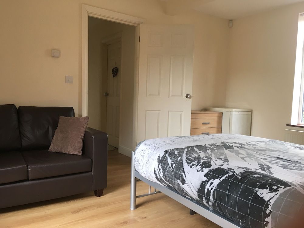 undefined Noel House