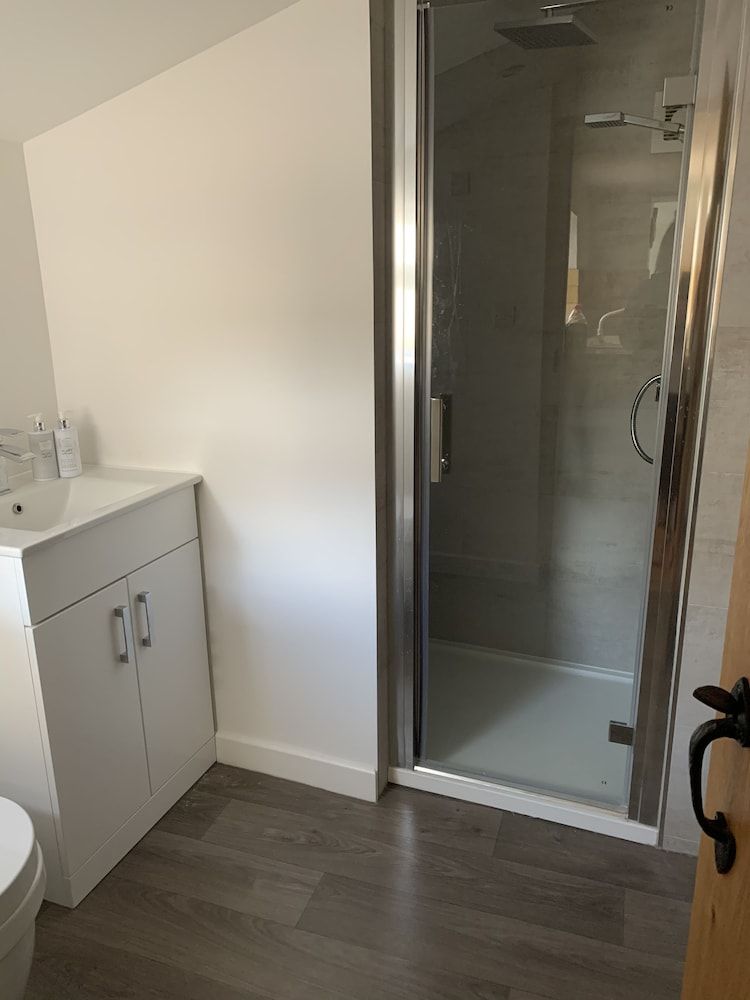 Bell Cottage Superior Double room, (Put-up bed for 1 extra person available on request) 8