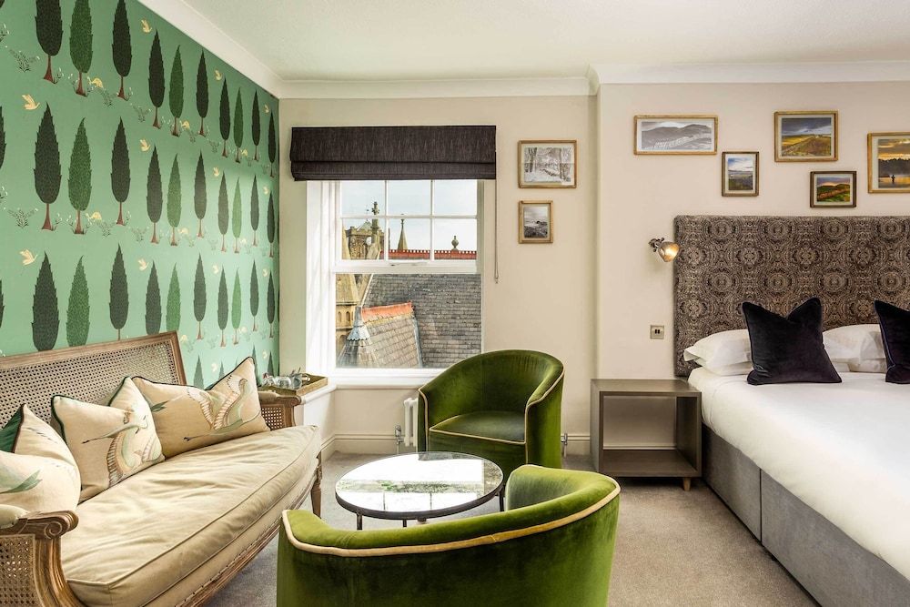 The Beaumont Hotel Superior Double Room 14