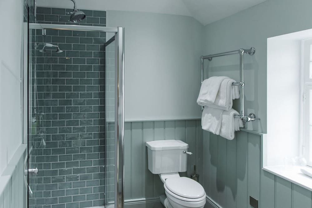 The Beaumont Hotel Superior Twin Room 2