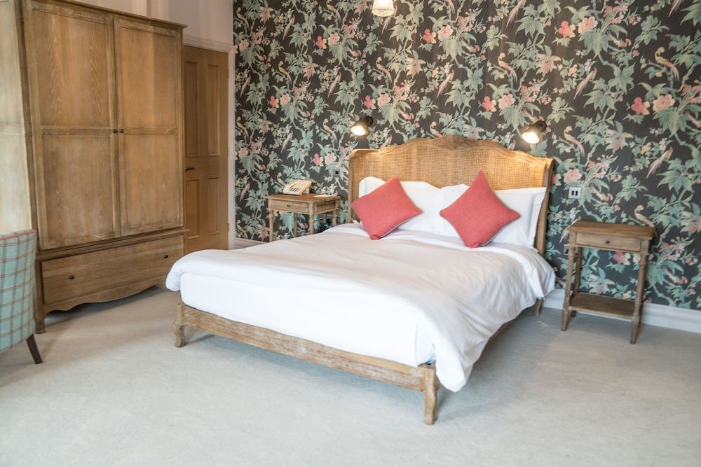 The Beaumont Hotel Superior Double Room 3