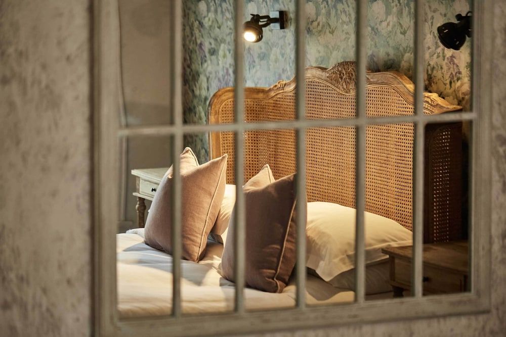 The Beaumont Hotel Superior Double Room 16