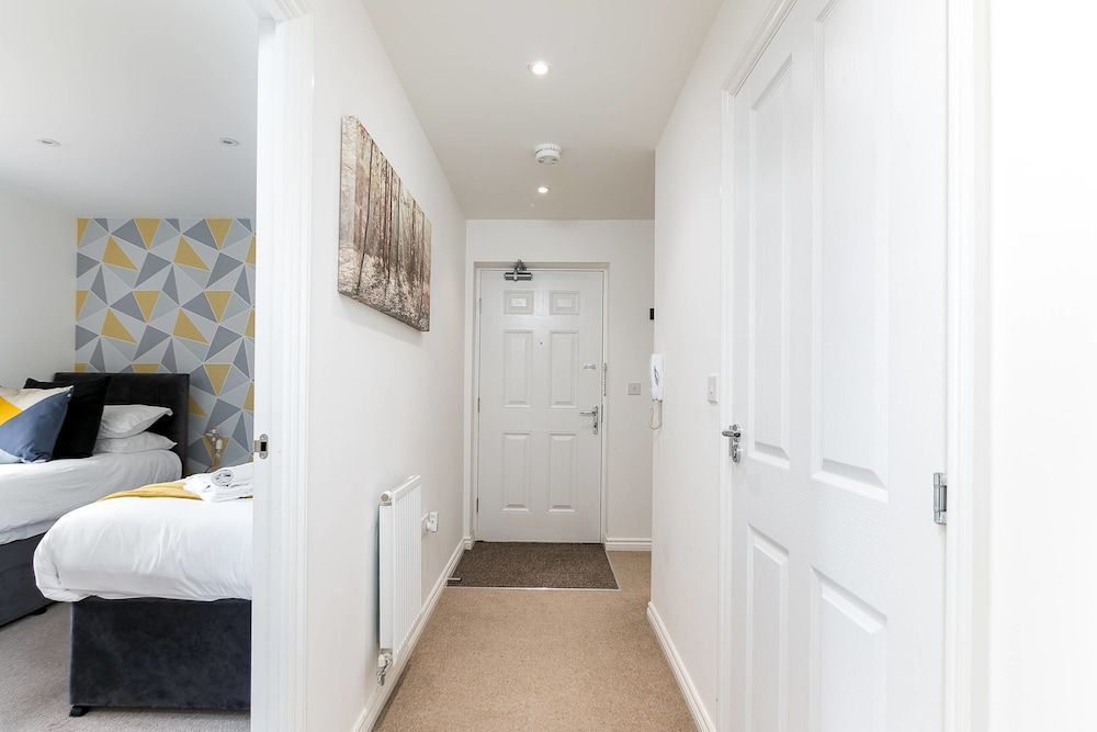 Deluxe Apartment