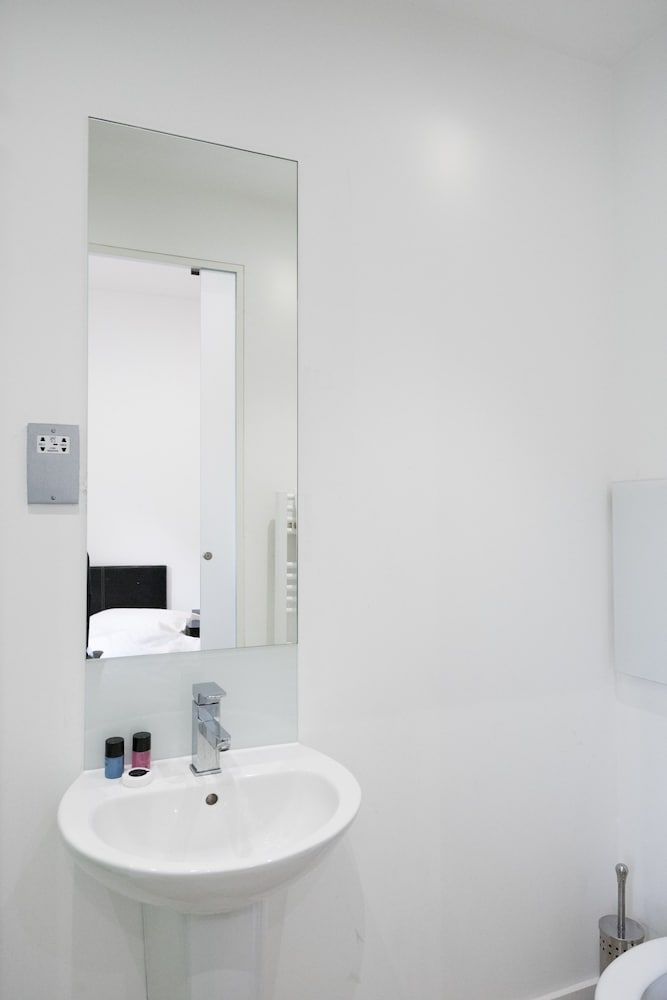 Old Street by Excel Apartments Apartment 26