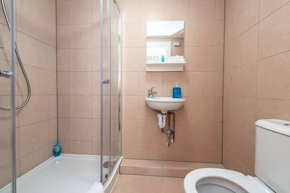 Bayview Bed and Breakfast Double Room (No Sea View) 3