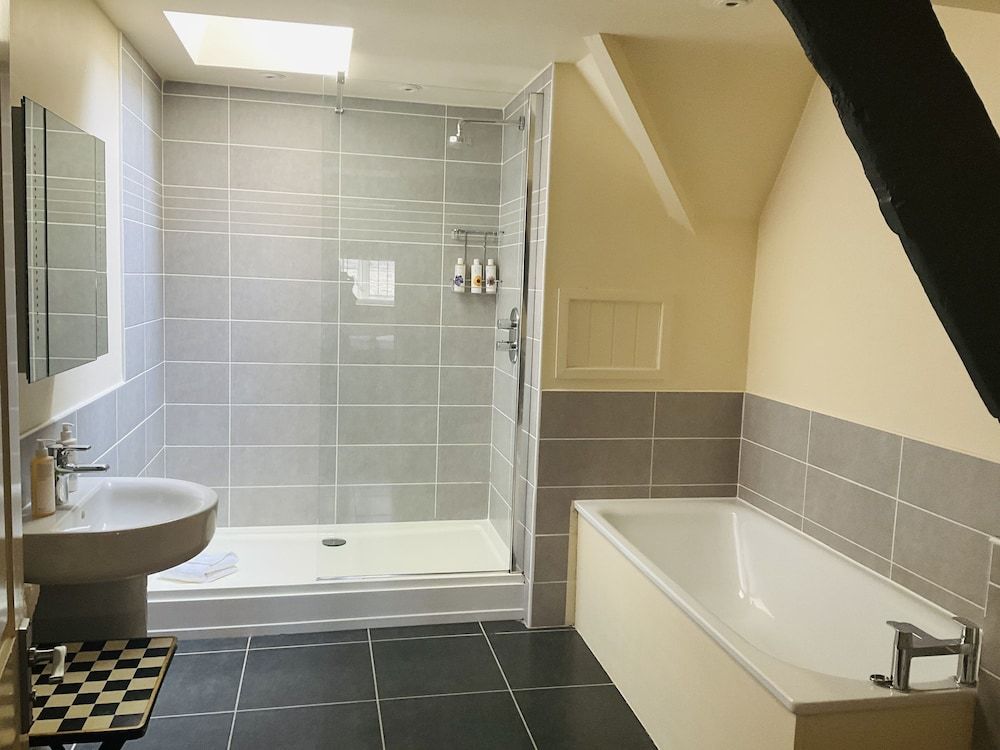 The Close Hotel Superior Double Room 4