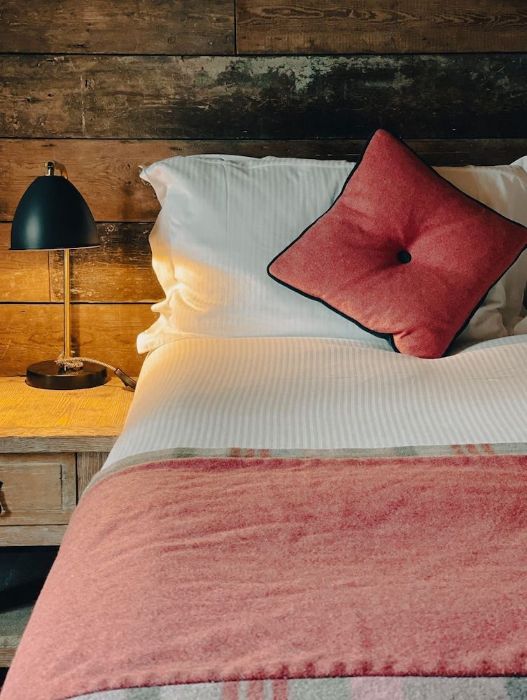 Crab & Boar Exclusive Double Room 2