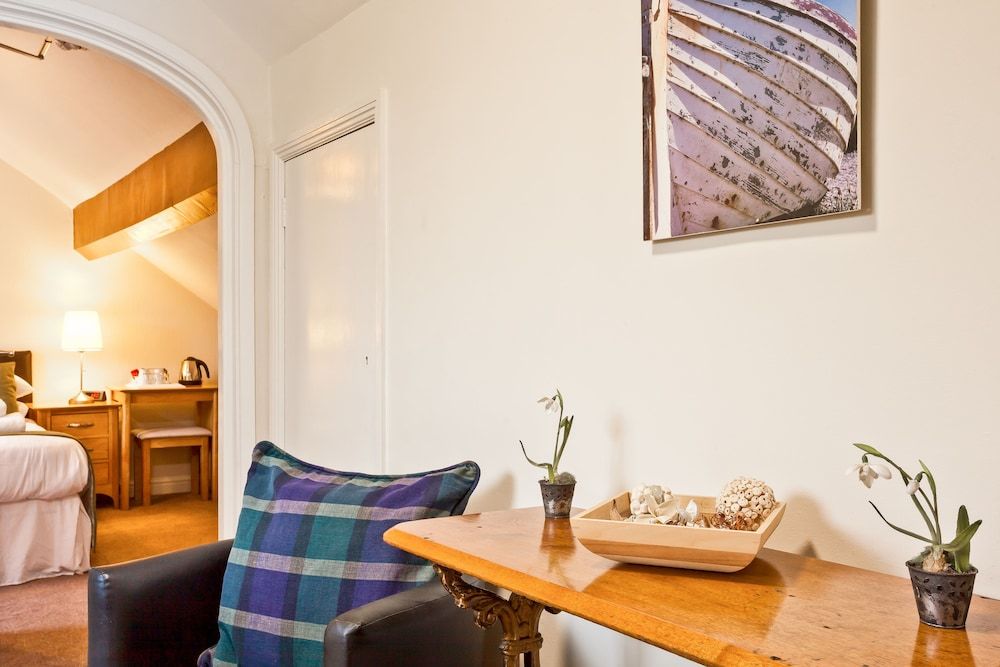 Watermill Inn & Brewing Co Double Room (Room 6) 5