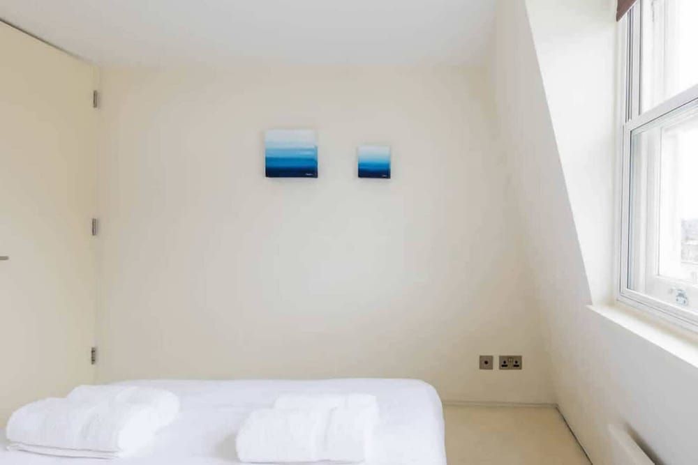 undefined Comfortable Apartment Earls Court 7