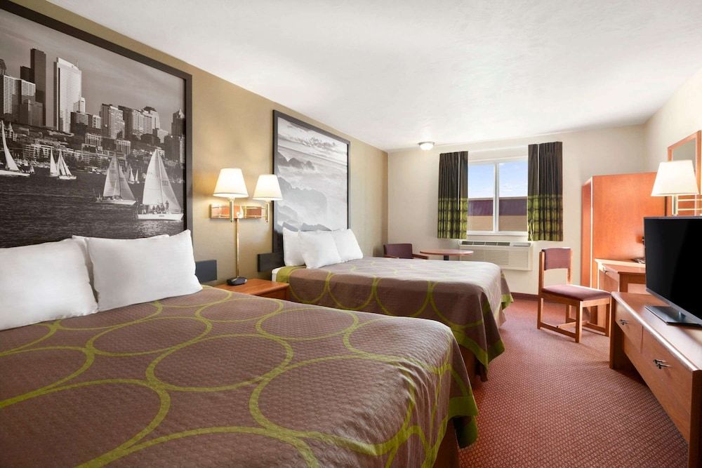 Room, 2 Queen Beds