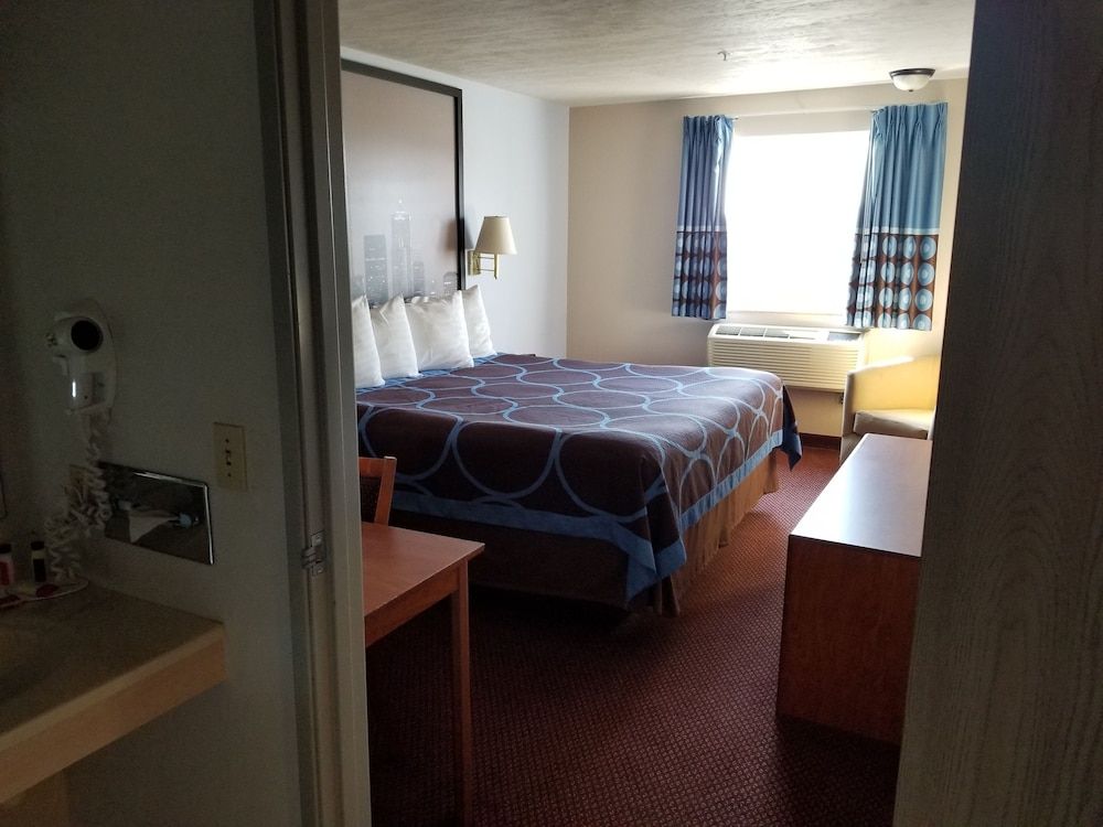 Room, 1 King Bed, Non Smoking