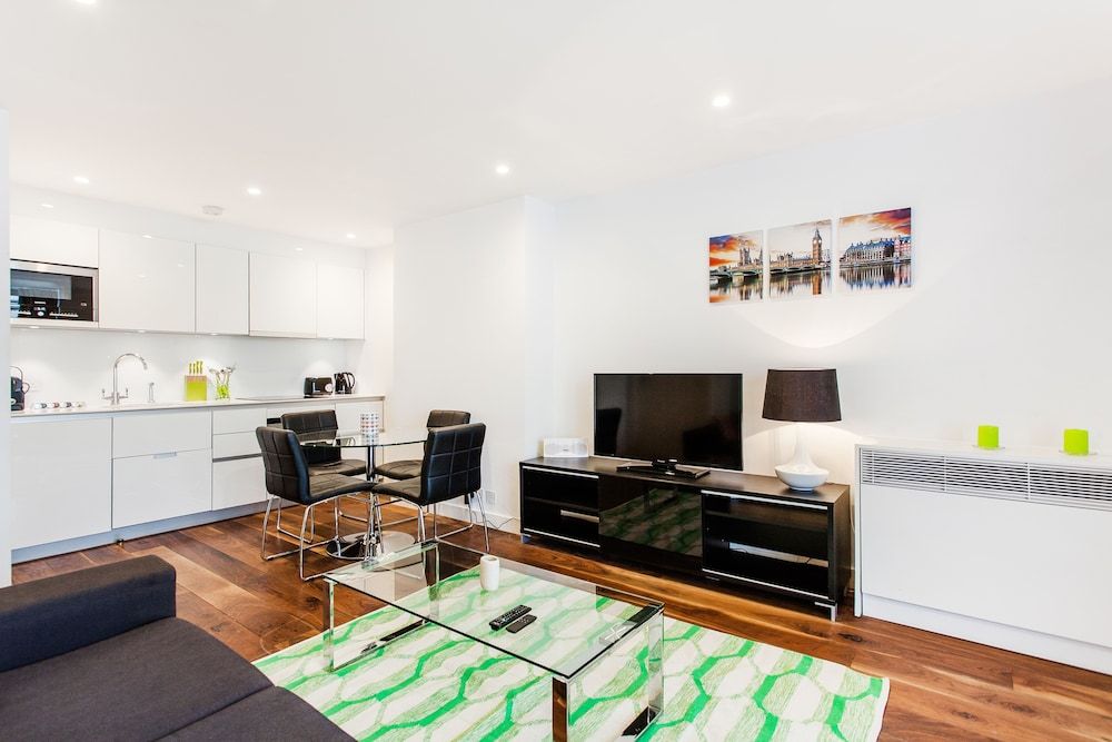 undefined Stay At Mine - Newman Street 10