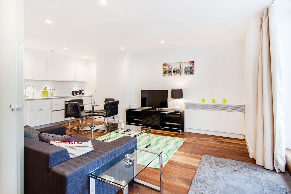 undefined Stay At Mine - Newman Street 9