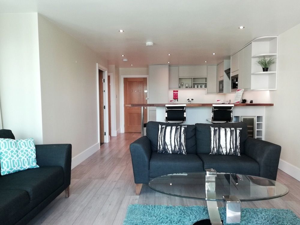 undefined Still Life Vauxhall 8