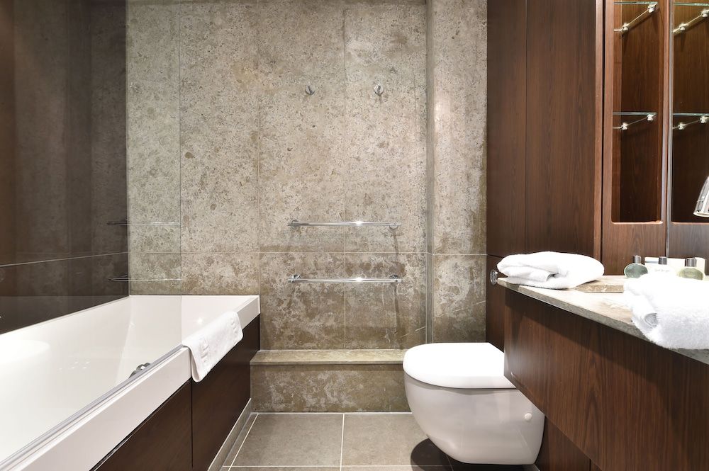 Still Life Vauxhall Standard Apartment, 2 Bedrooms 4