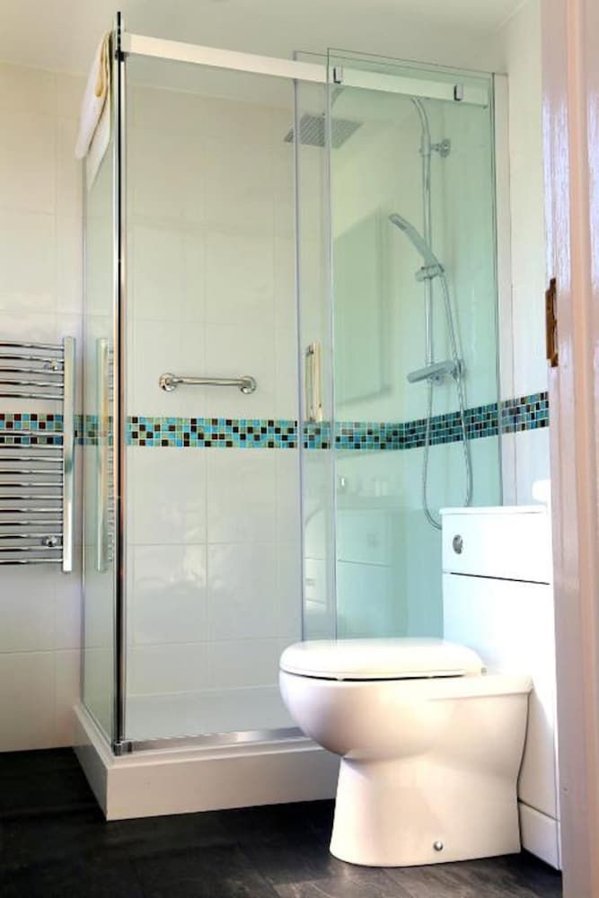 Westberry Hotel Twin Room 4