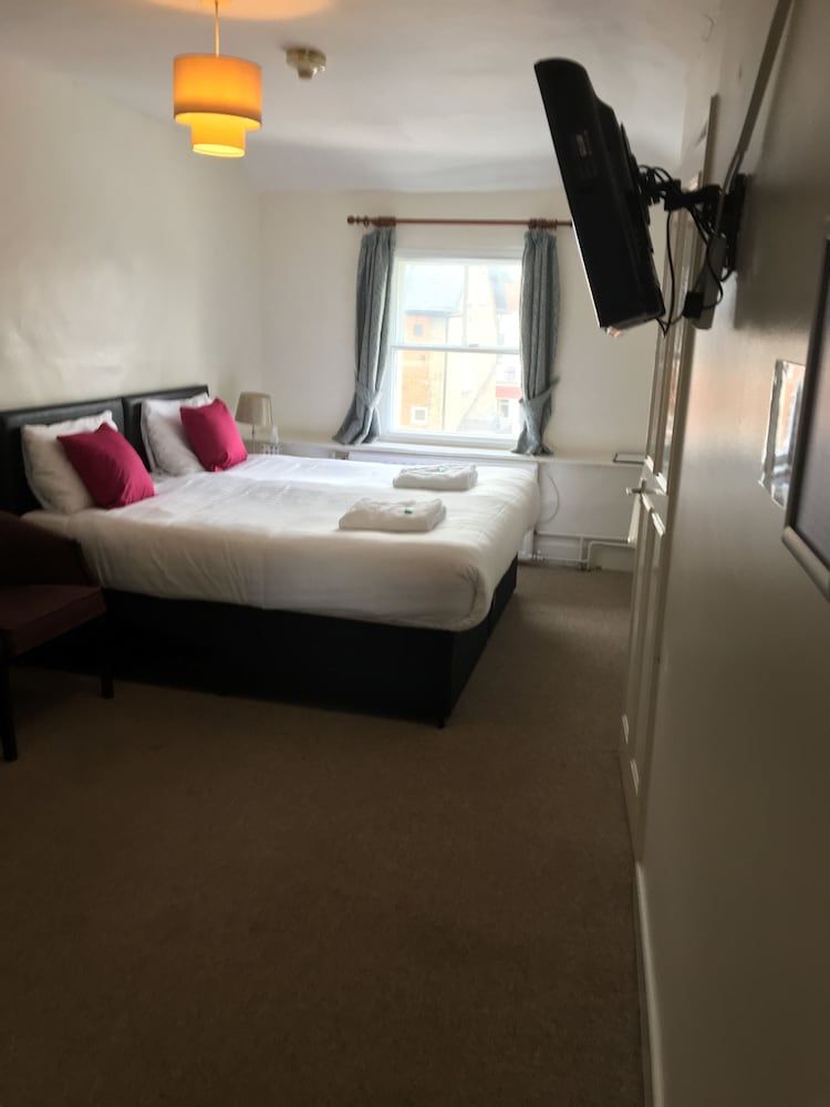 Kings Newmarket Standard Double or Twin Room 2
