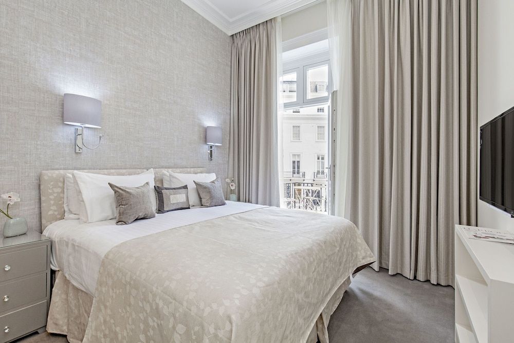 Executive Apartment, 2 Bedrooms with Balcony