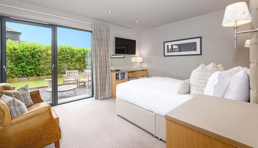 Knockendarroch Hotel Classic Room, Patio, Annex Building 2