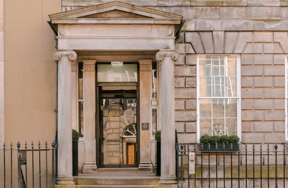 undefined Heeton Concept Aparthotel Edinburgh Queen Street 2