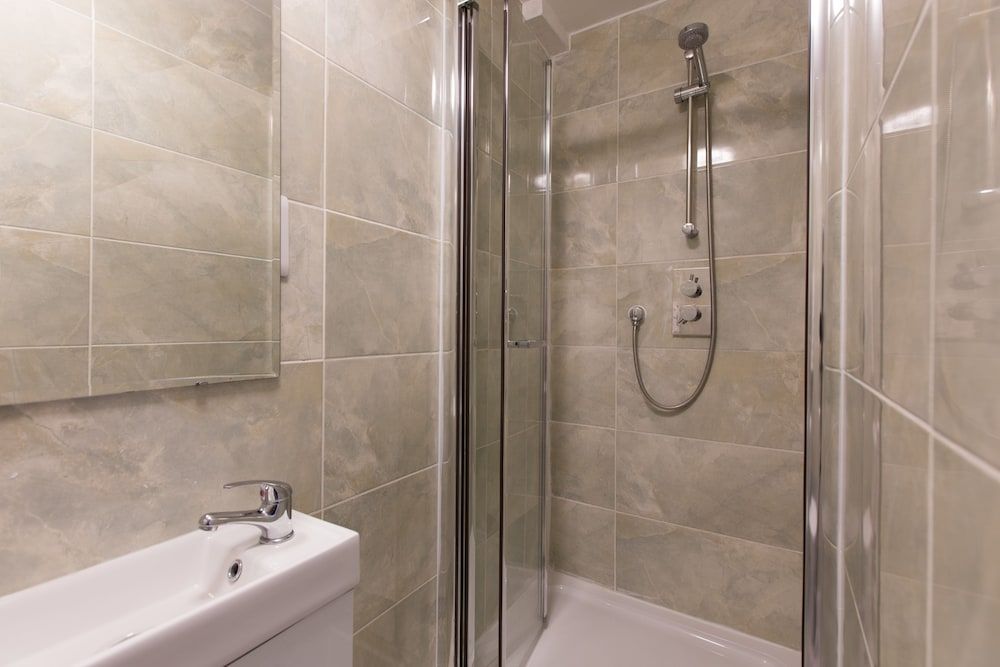 Charlotte Street Apartments by Allô Housing Single Room, Shared Bathroom 10