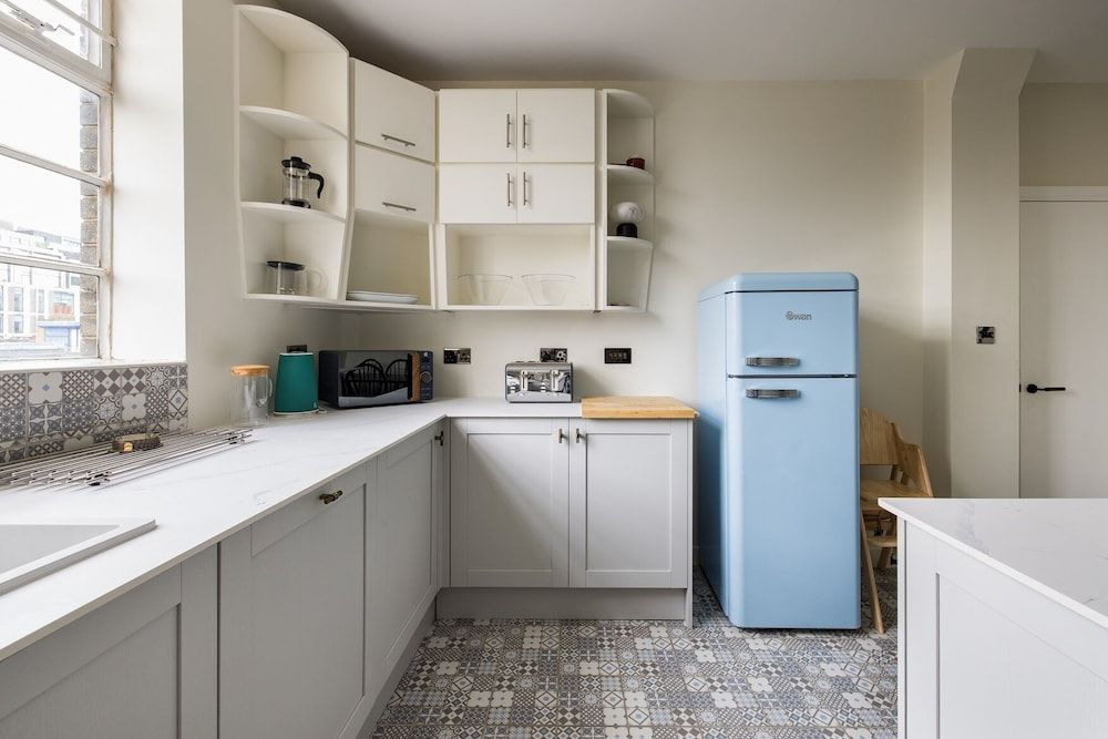 undefined The West End Penthouse - 4BDR Fitzrovia Penthouse with Spectacular Views 3