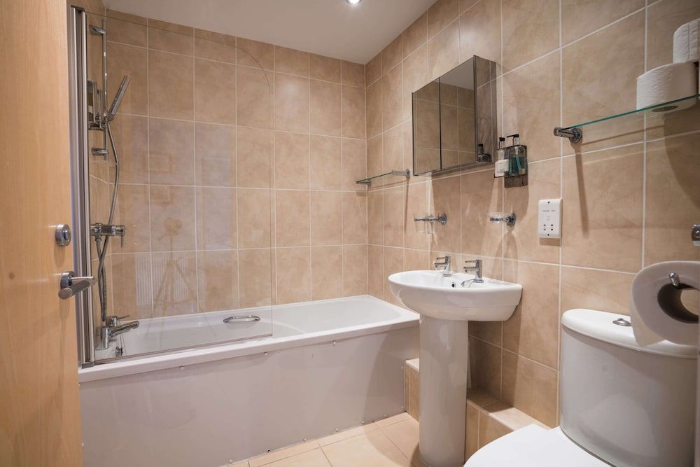 Astor House Panoramic Apartment, Multiple Beds, Balcony, Sea View (2 Bed Premier Apartment 6) 6