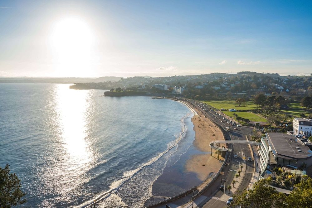 Astor House Panoramic Apartment, 1 Double Bed with Sofa bed, Sea View, Beachfront (Apartment 7) 6