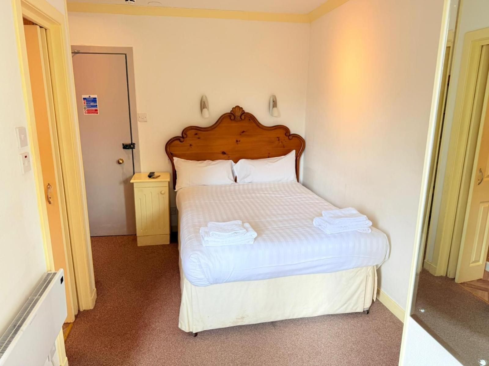 Economy Double Room
