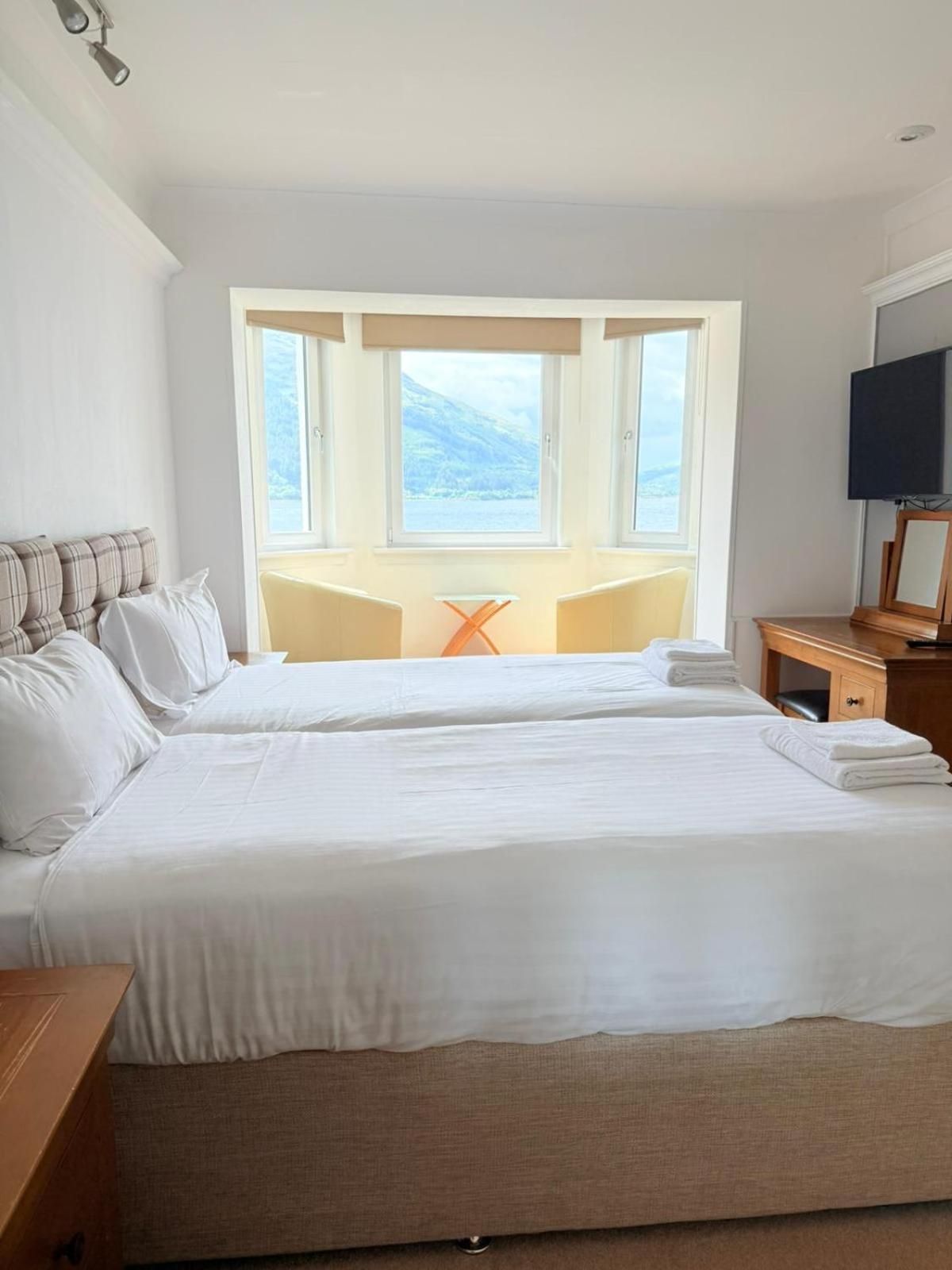 Twin Room with View