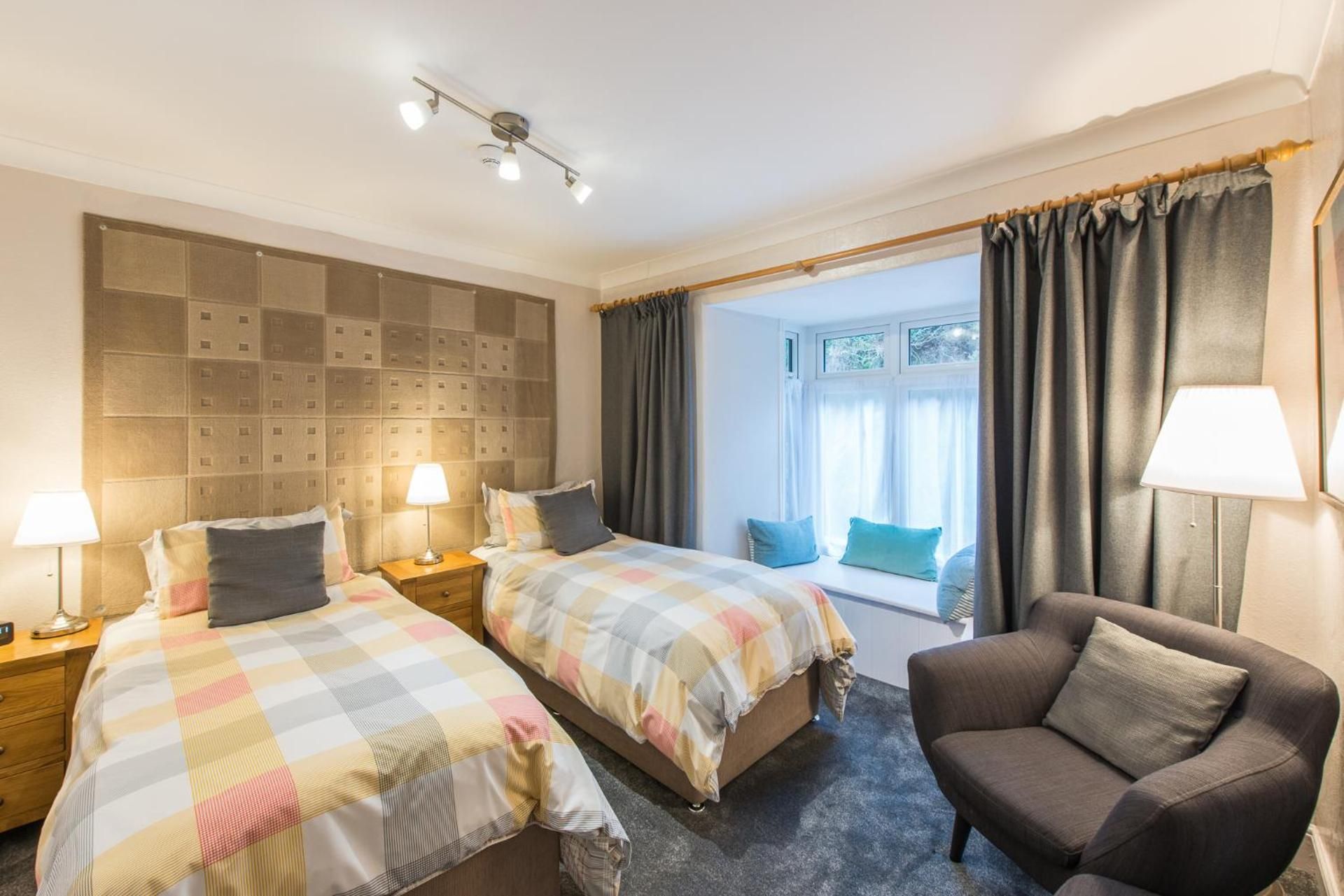 Large Twin Room