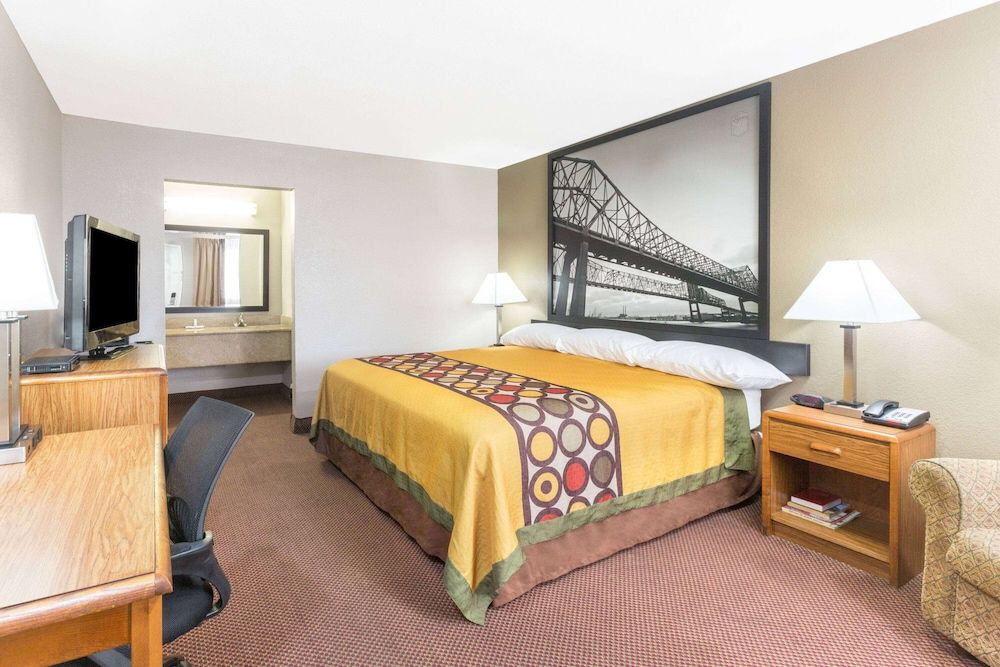 Standard Room, 1 King Bed
