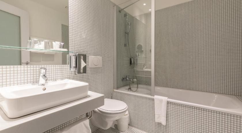 undefined Garner Hotel Berlin - Gendarmenmarkt by IHG 7