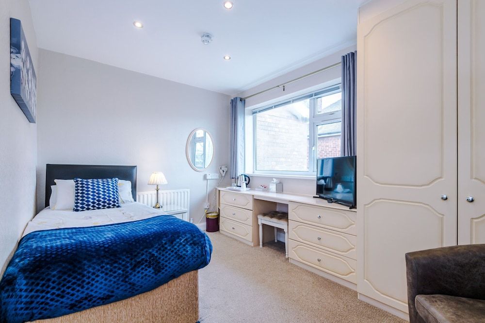 Premium Single Room, Shared Bathroom