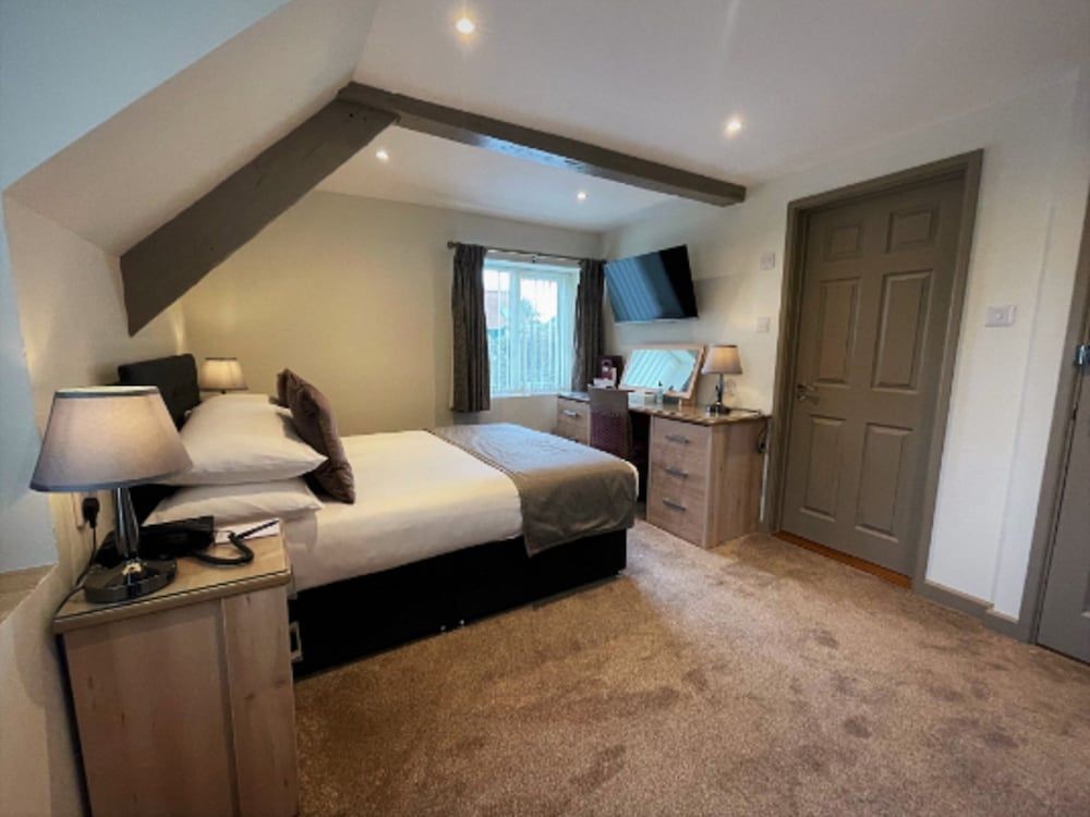 Economy Double Room, 1 Double Bed, Annex Building (Limited views, cosy space)