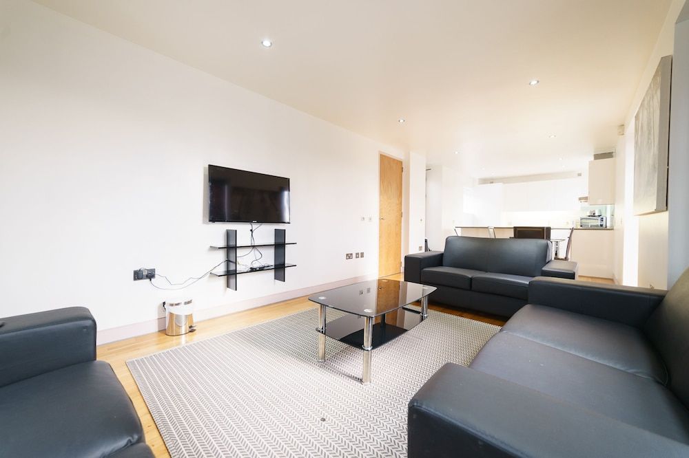 Bond Street Place Apartment, 2 Bedrooms 20