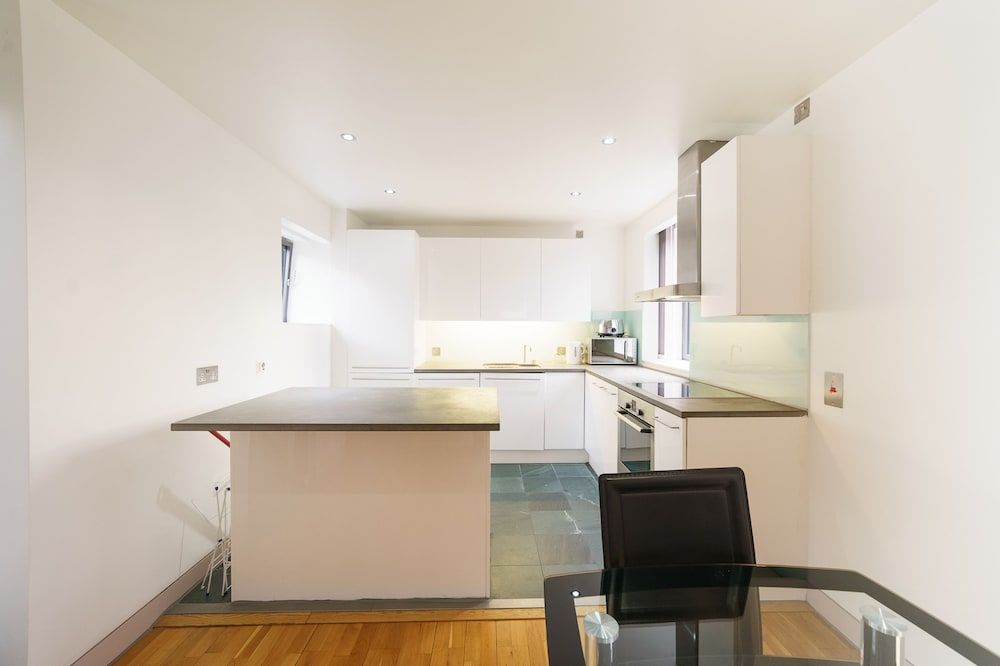 Bond Street Place Apartment, 2 Bedrooms 17